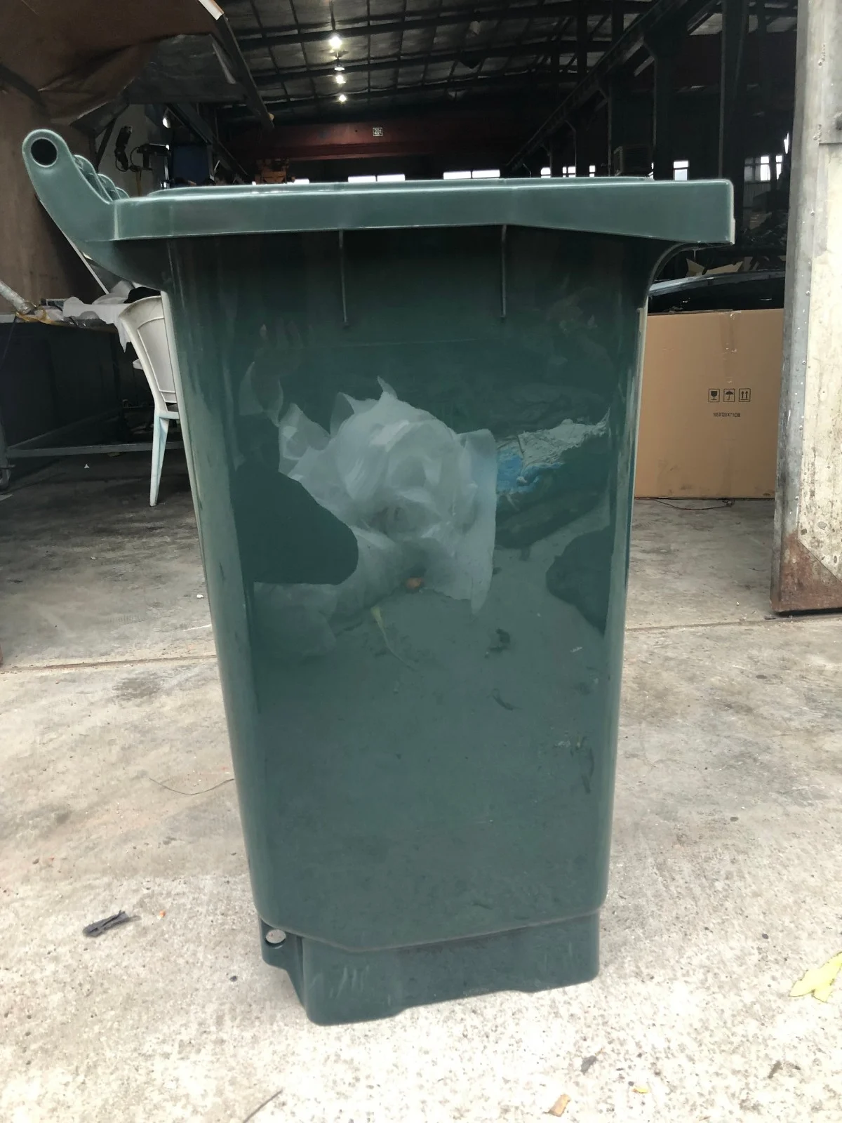 Trash can mould 8